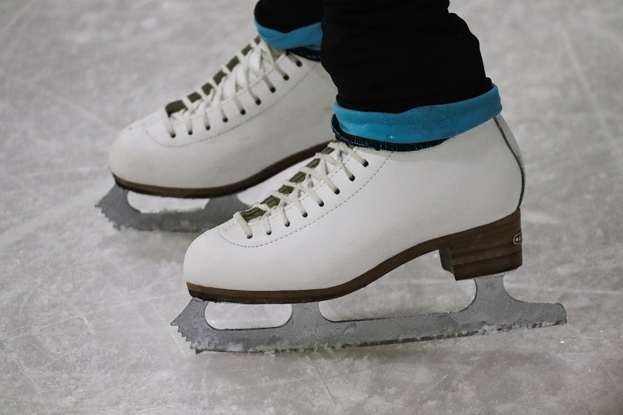 skates, figure skating, artificial ice